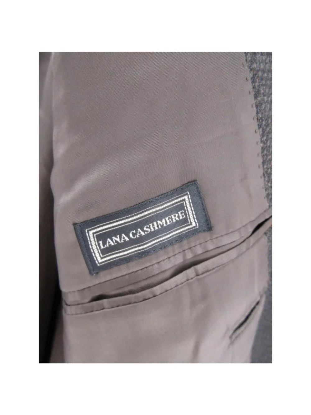 Canali brand size